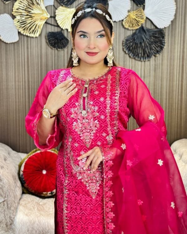 Premium Muslin Organza Code MO123