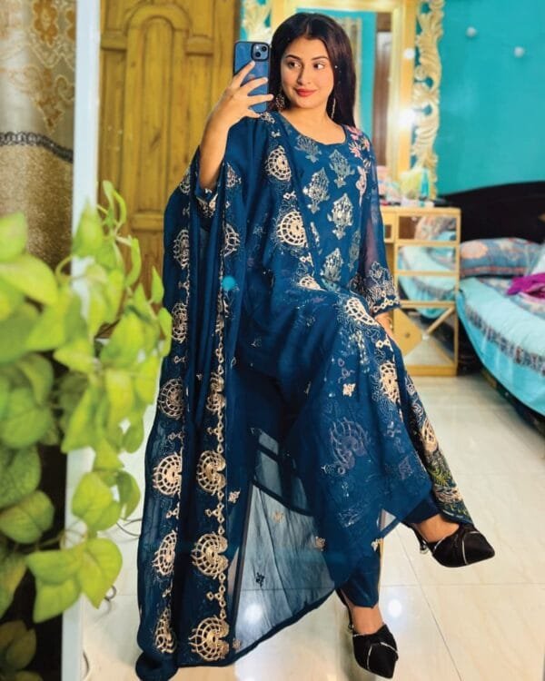 Indian Georgette Party Dress Code PD101 - Image 2